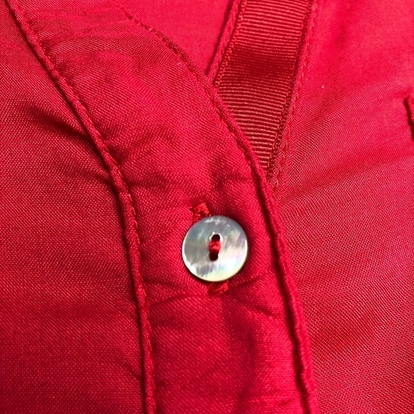 Street One Womens Red German Brand Long Sleeve Blouse Size 8 Pearl Snaps - Picture 4 of 11